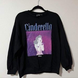 H&M Black Printed Cinderella Crewneck Sweater Size M